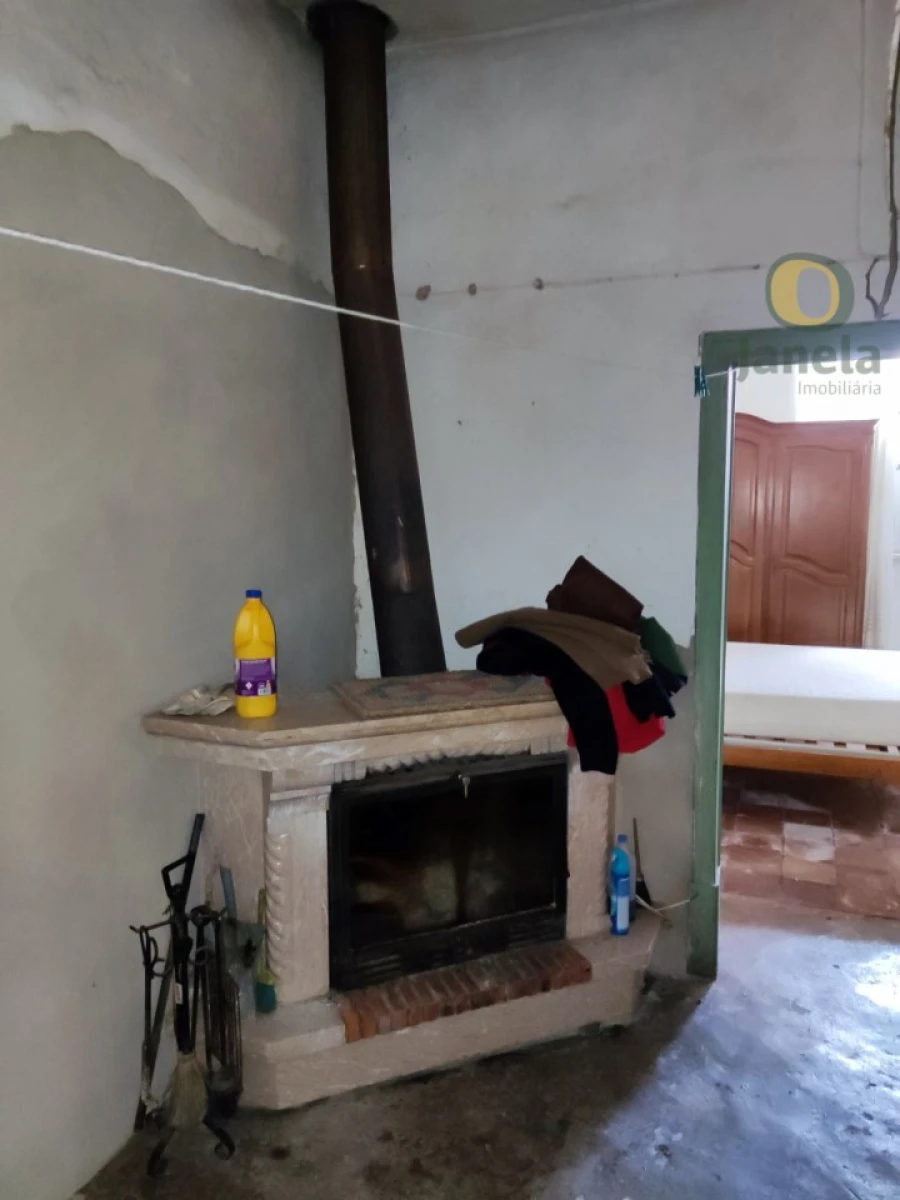 Moradia T3 para Venda em Alte Foto 10