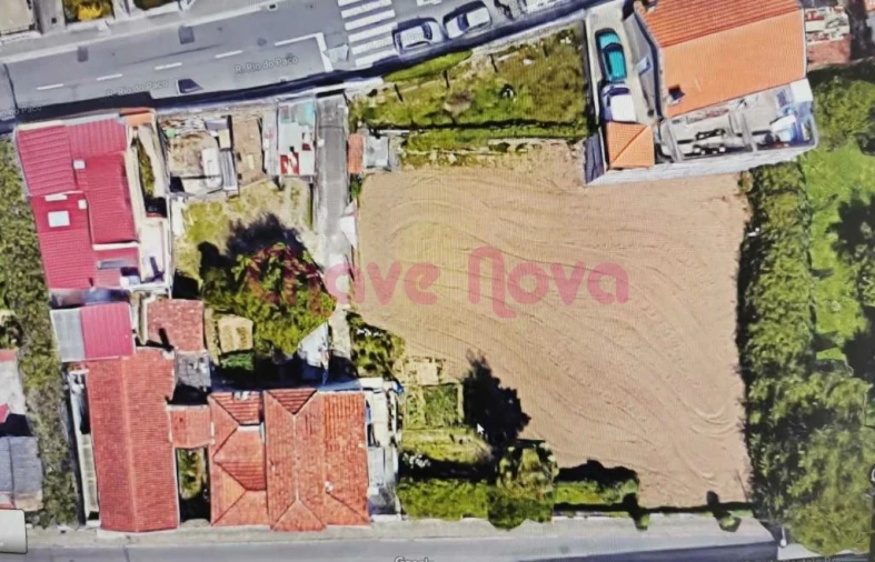 Terreno Misto para Venda em Arcozelo Foto 3