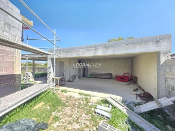Moradia T3 para Venda em Santa Joana