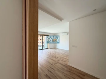 Apartamento T2 para Venda em Real, Dume e Semelhe