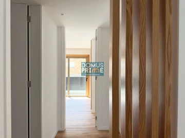 Apartamento T2 para Venda em Real, Dume e Semelhe