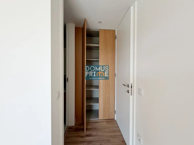 Apartamento T2 para Venda em Real, Dume e Semelhe Foto 14