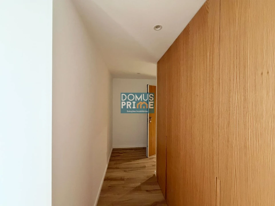 Apartamento T2 para Venda em Real, Dume e Semelhe Foto 5