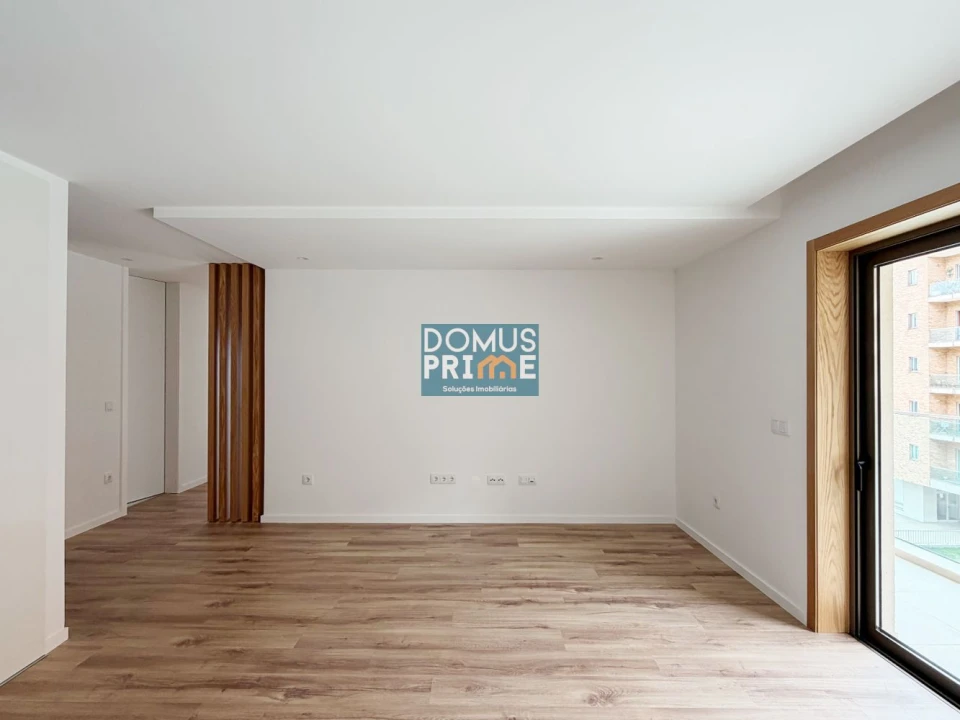 Apartamento T2 para Venda em Real, Dume e Semelhe Foto 4
