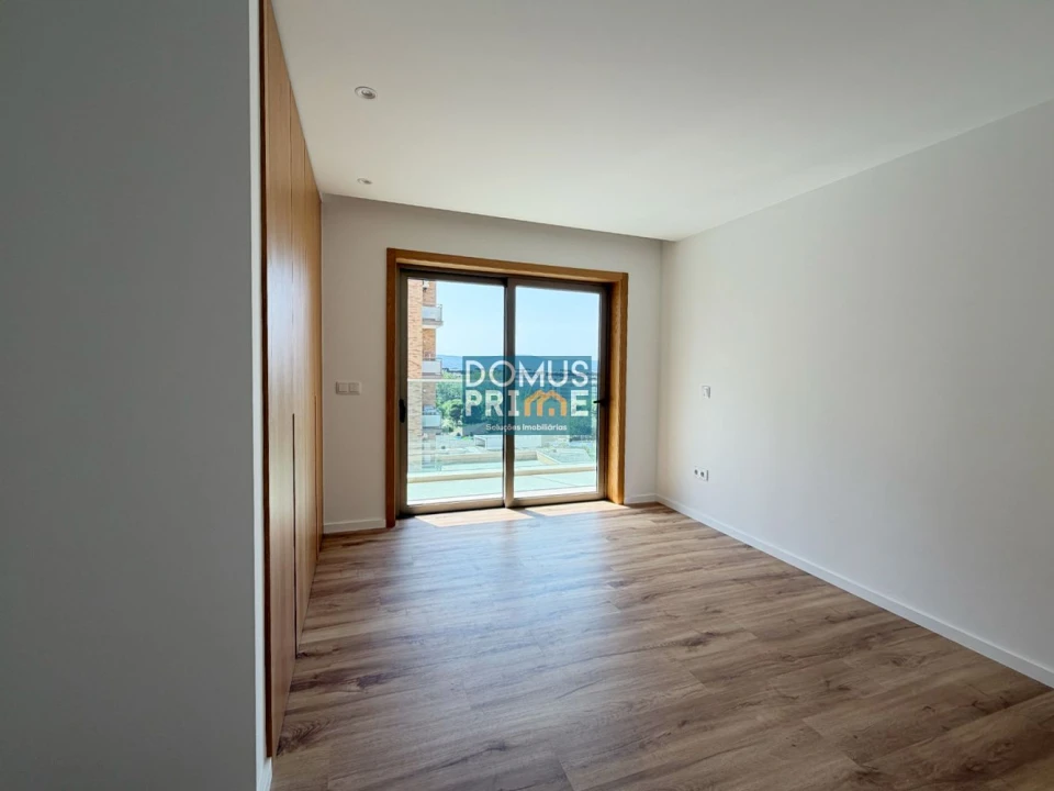 Apartamento T2 para Venda em Real, Dume e Semelhe Foto 11