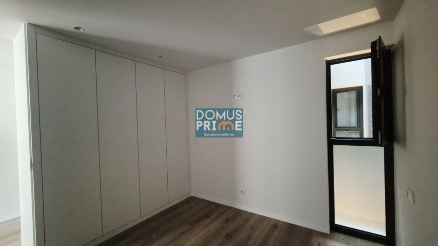 Apartamento T1 para Venda em São Vitor (Braga) Foto 3