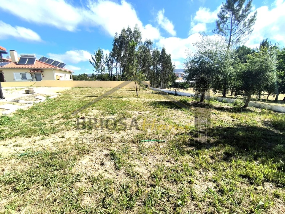Moradia T3 para Venda em Poiares (Santo Andre) Foto 14