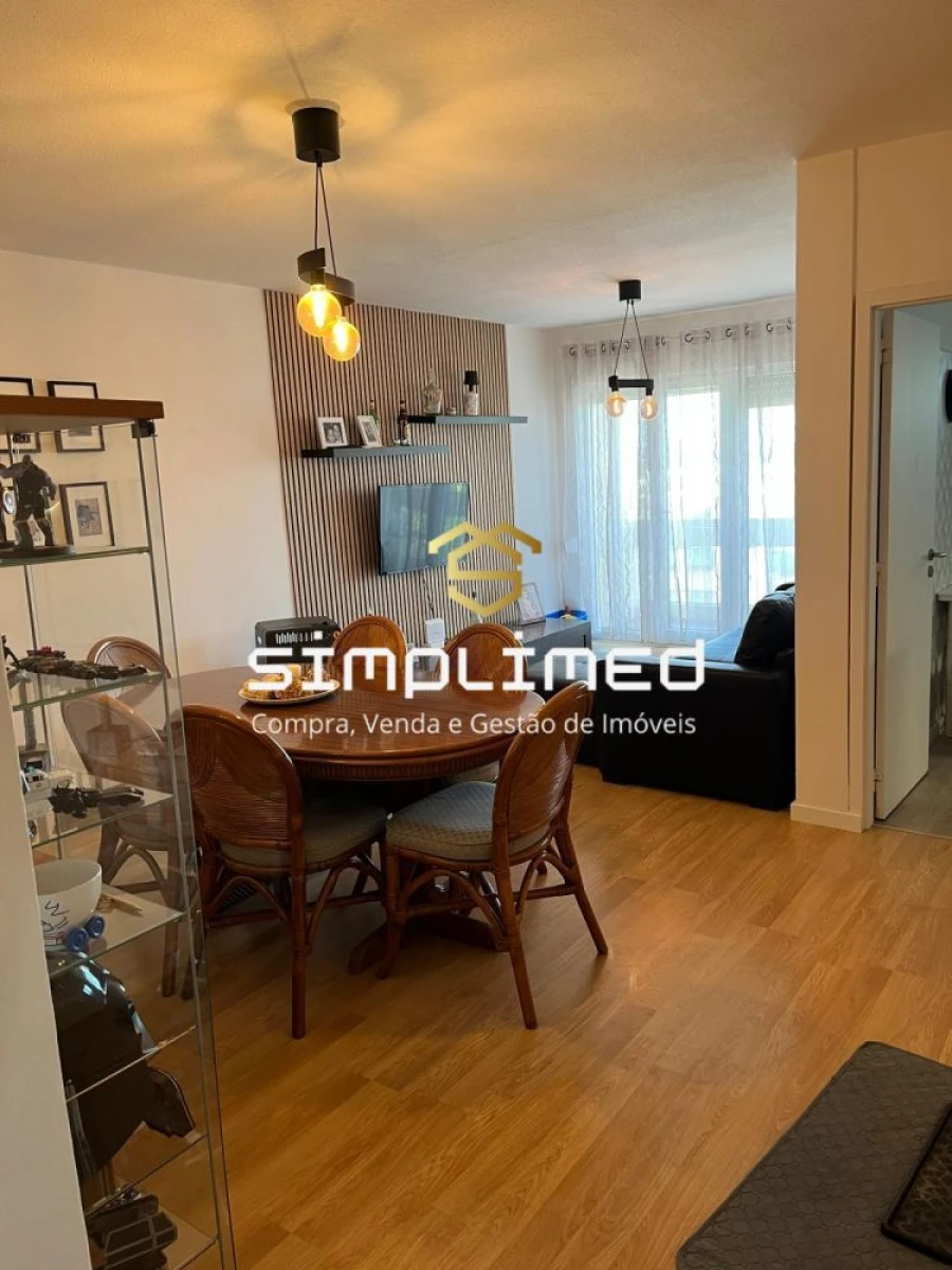 Apartamento T3 para Venda em Palhais e Coina Foto 2