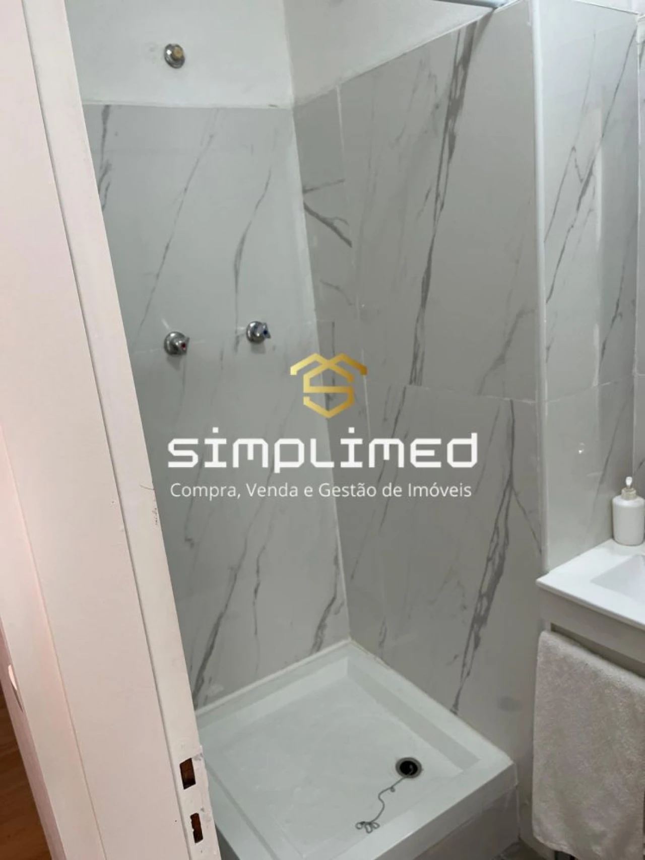 Apartamento T3 para Venda em Palhais e Coina Foto 19