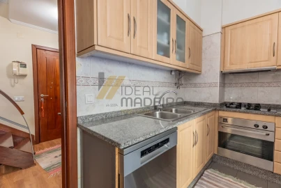 Apartamento T3 para Venda em Ribeira Brava