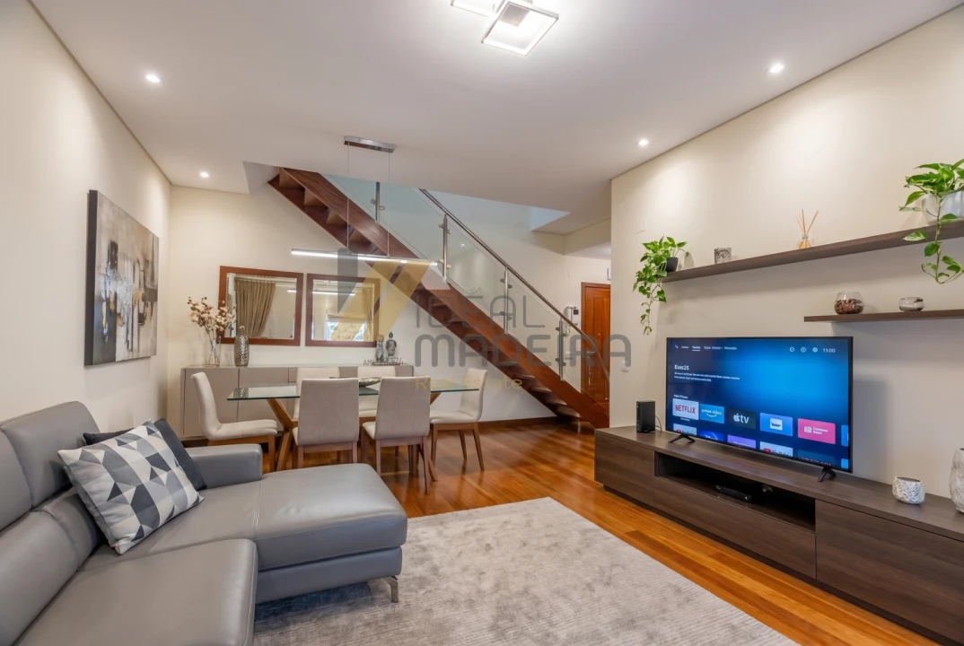 Apartamento T3 para Venda em Ribeira Brava Foto 3