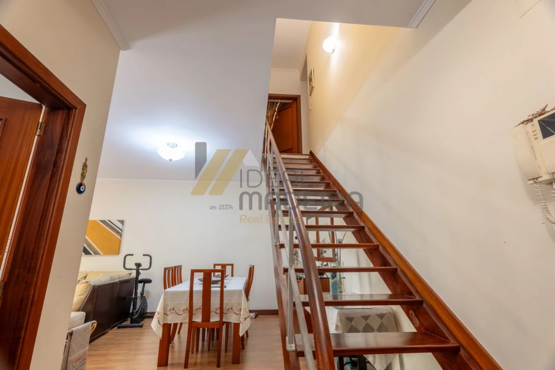 Apartamento T3 para Venda em Ribeira Brava Foto 11