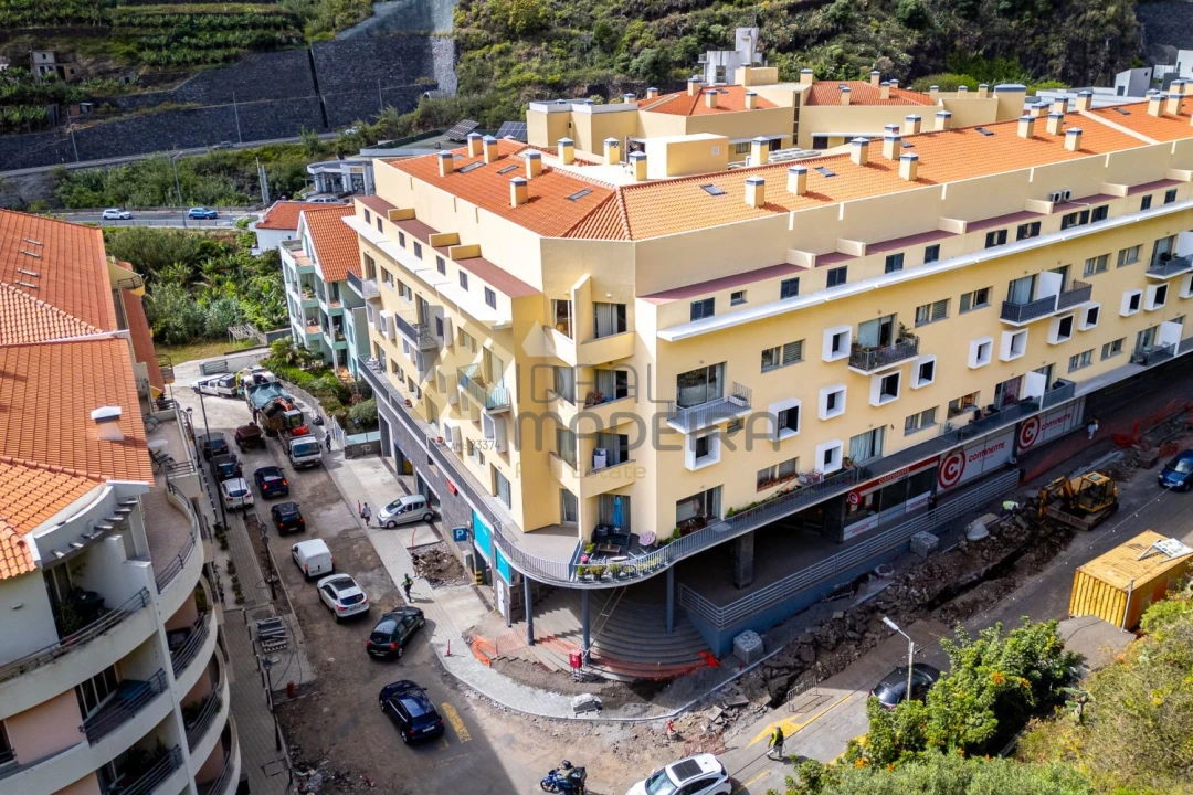 Apartamento T3 para Venda em Ribeira Brava Foto 51