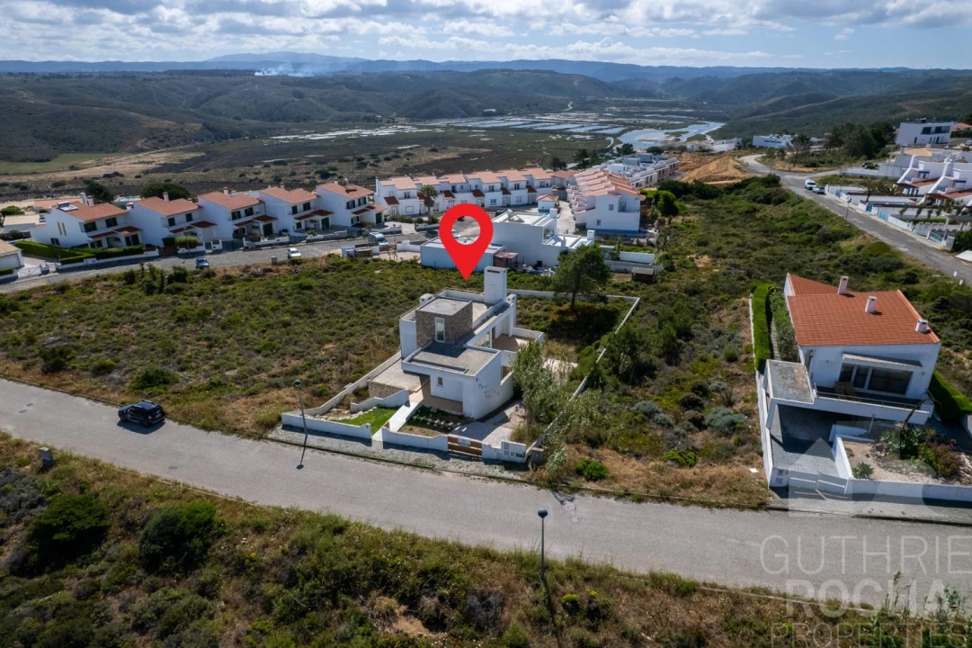 Moradia T4 para Venda em Aljezur Foto 38