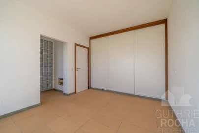 Moradia T4 para Venda em Aljezur