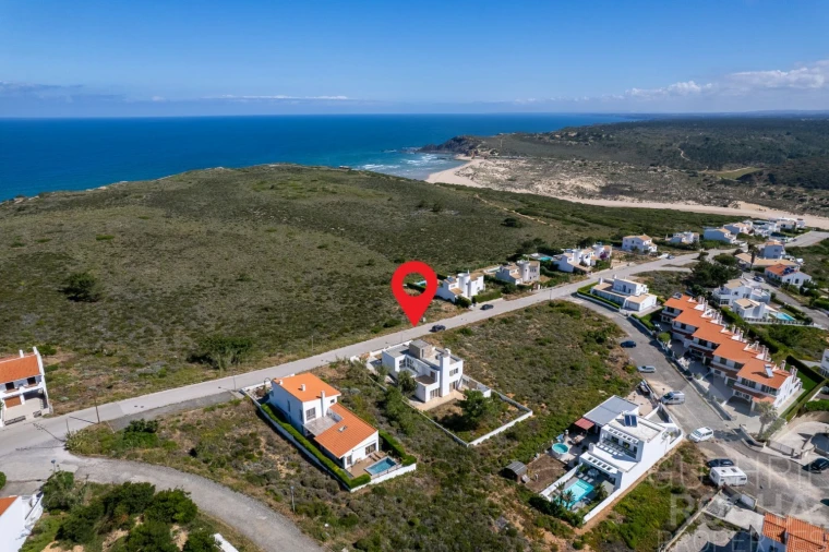 Moradia T4 para Venda em Aljezur Foto 36