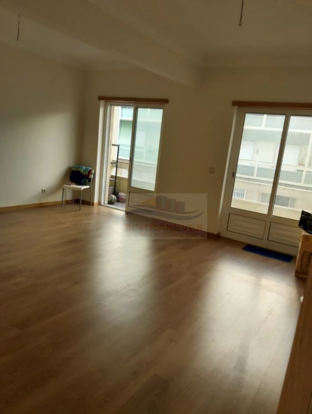Apartamento T2 para Venda em Águas Livres Foto 7