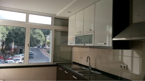 Apartamento T2 para Venda em Águas Livres