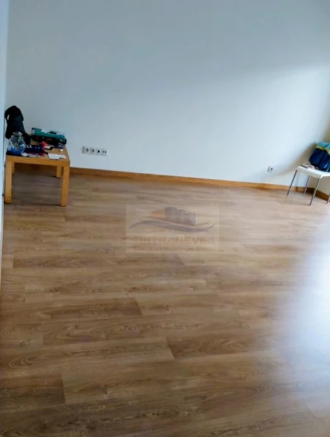 Apartamento T2 para Venda em Águas Livres