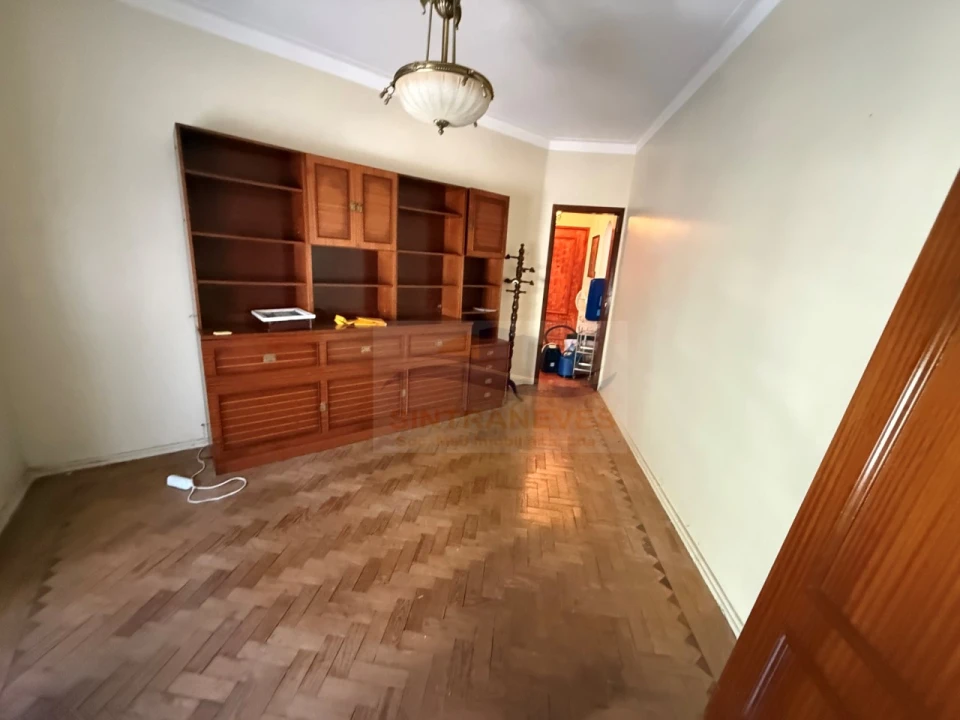 Apartamento T3 para Venda em Venteira Foto 3