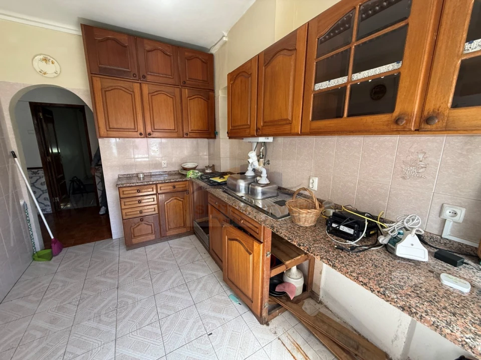 Apartamento T3 para Venda em Venteira Foto 8