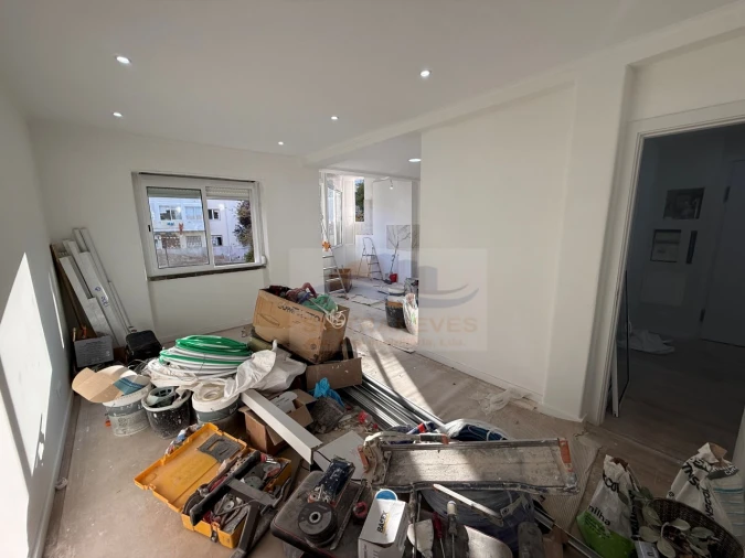 Apartamento T3 para Venda em Venteira Foto 9