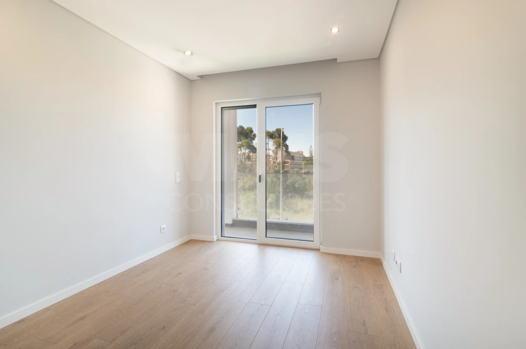 Apartamento T3 para Venda em Carcavelos e Parede Foto 10