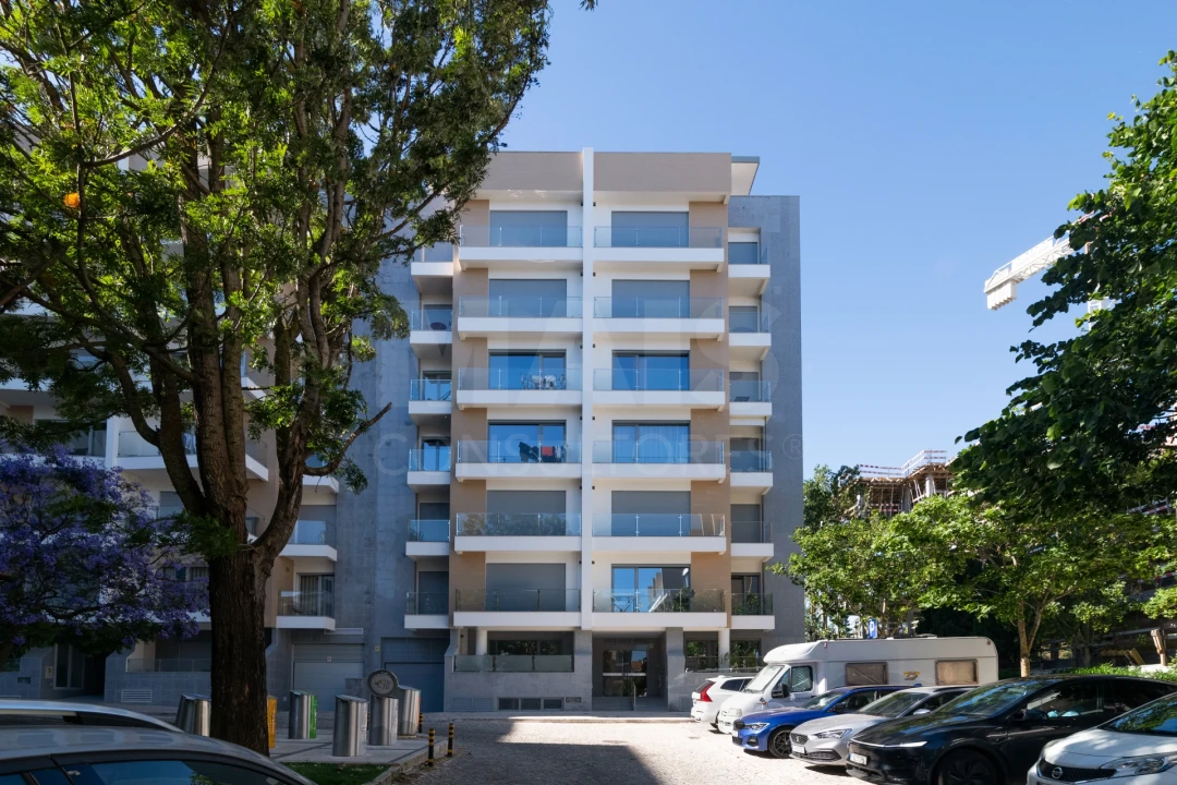 Apartamento T3 para Venda em Carcavelos e Parede Foto 6