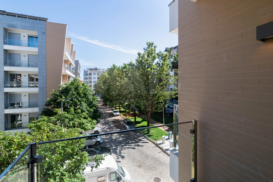 Apartamento T3 para Venda em Carcavelos e Parede Foto 5