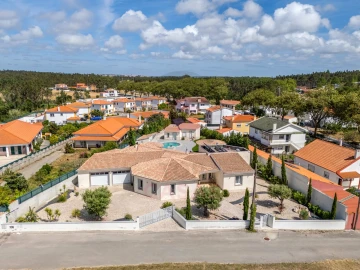 Moradia T5 para Venda em Foz do Arelho