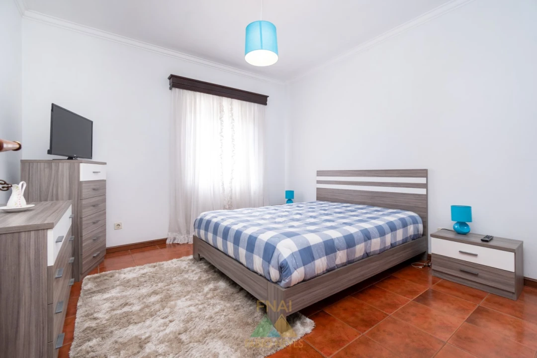 Moradia T4 para Venda em Correlhã Foto 35