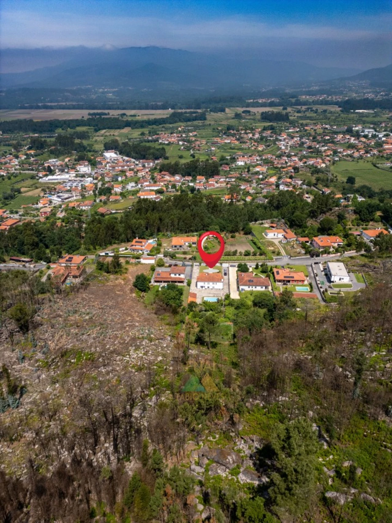 Moradia T4 para Venda em Correlhã Foto 12