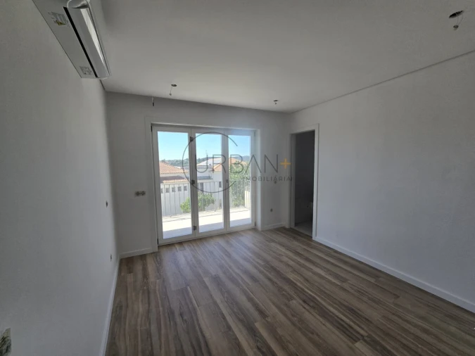 Apartamento T2 para Venda em Viseu Foto 5