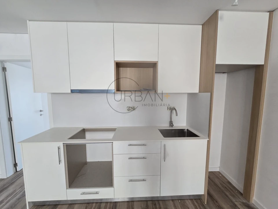 Apartamento T2 para Venda em Viseu Foto 2