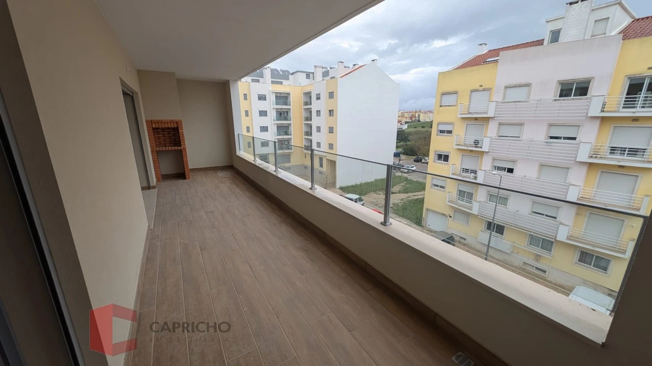 Apartamento T3 para Venda em Montijo e Afonsoeiro Foto 1