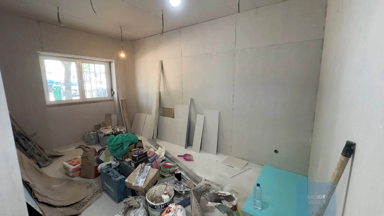 Apartamento T1 para Venda em Falagueira-Venda Nova Foto 5