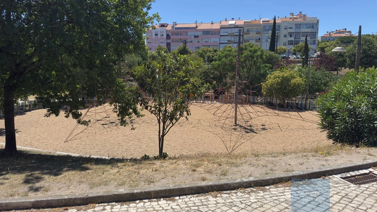 Apartamento T1 para Venda em Falagueira-Venda Nova Foto 17