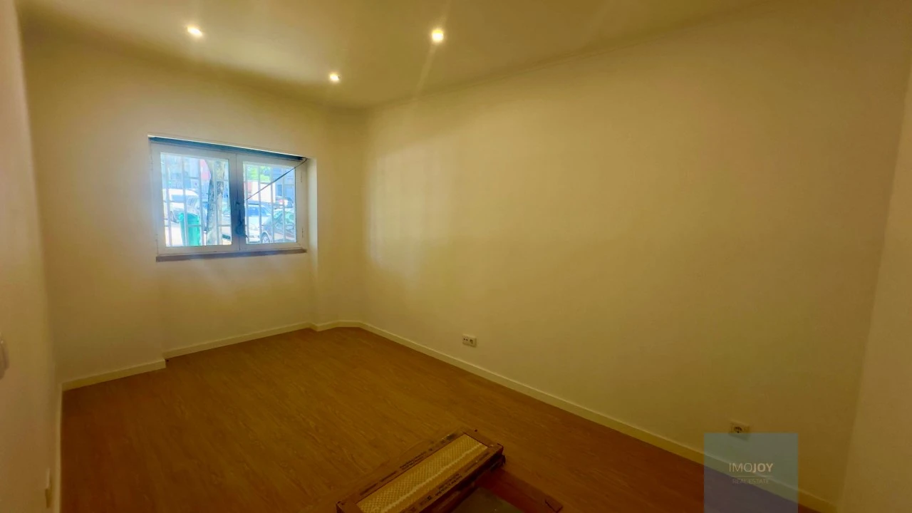 Apartamento T1 para Venda em Falagueira-Venda Nova Foto 8