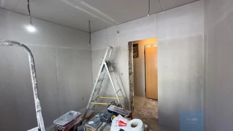 Apartamento T1 para Venda em Falagueira-Venda Nova