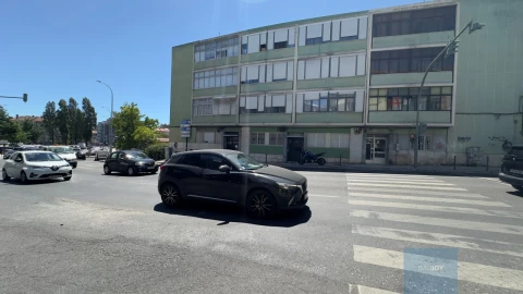 Apartamento T1 para Venda em Falagueira-Venda Nova