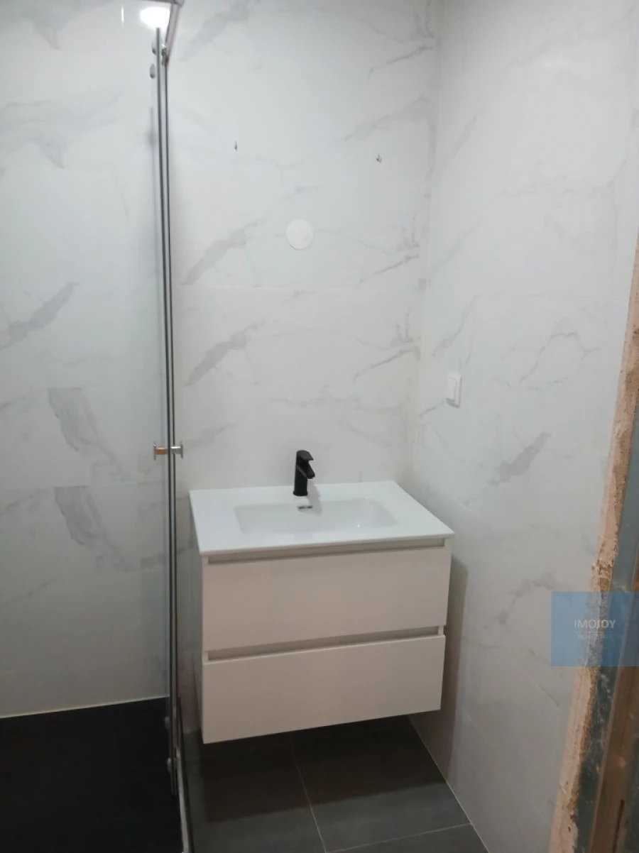 Apartamento T1 para Venda em Falagueira-Venda Nova Foto 22