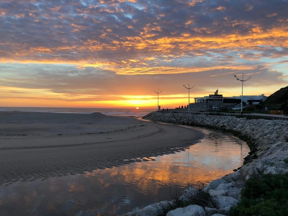 Moradia T3 para Venda em São Bartolomeu dos Galegos e Moledo Foto 47