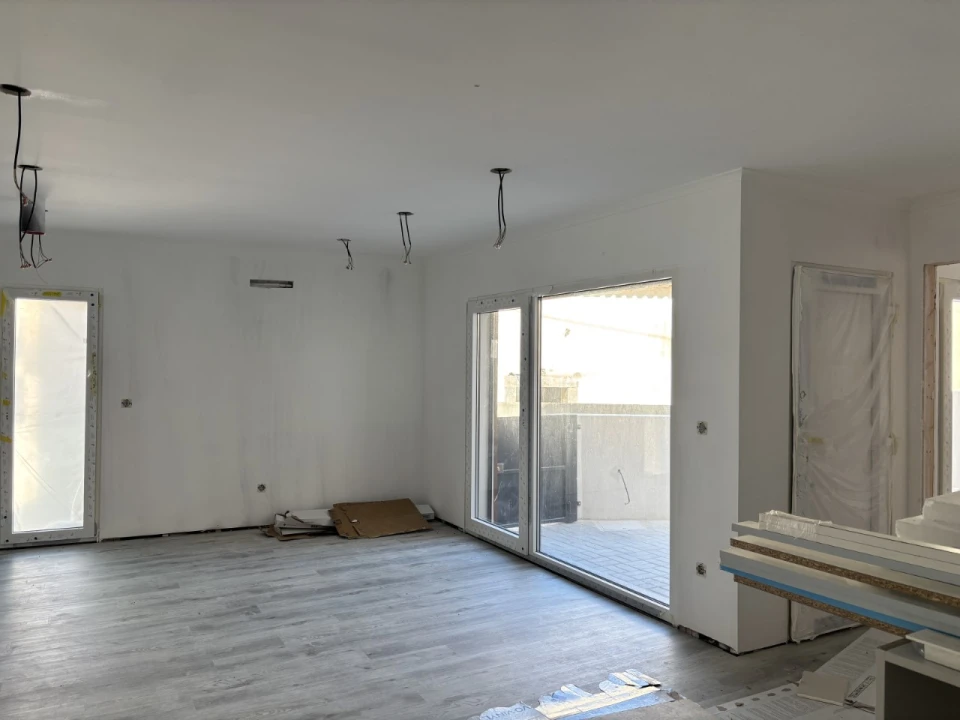 Moradia T3 para Venda em São Bartolomeu dos Galegos e Moledo Foto 9