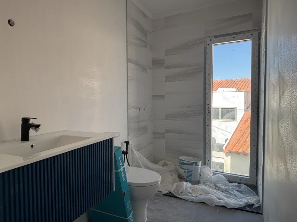 Moradia T3 para Venda em São Bartolomeu dos Galegos e Moledo Foto 21
