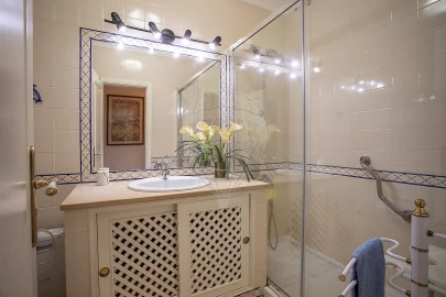 Apartamento T3 para Venda em Carcavelos e Parede