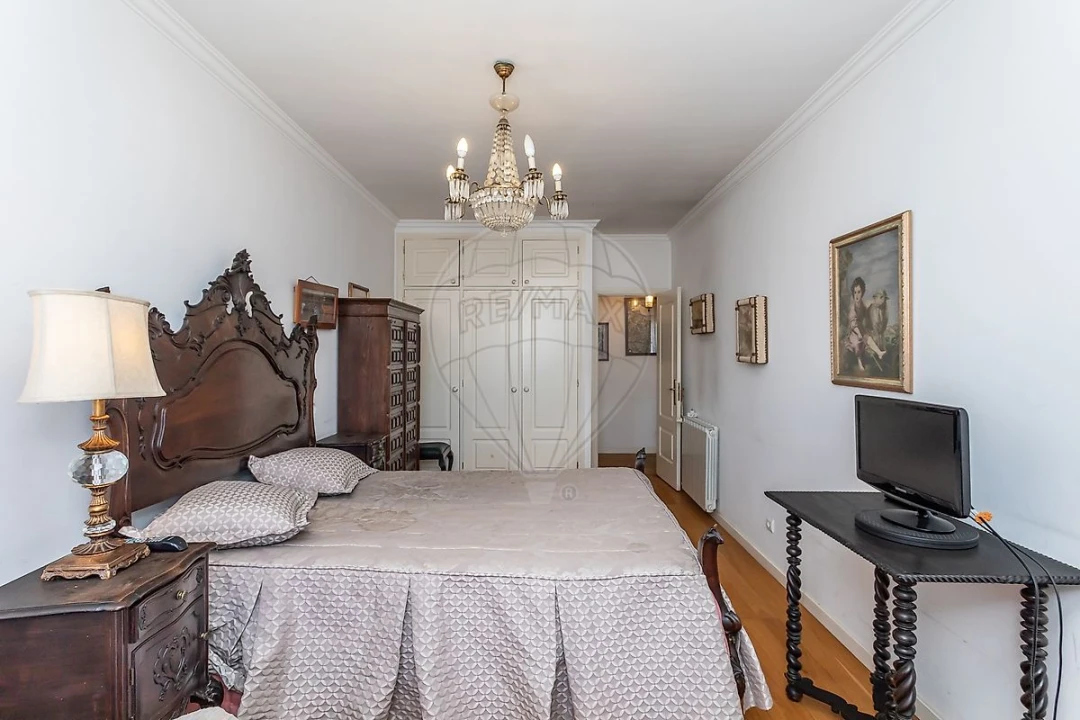 Apartamento T3 para Venda em Carcavelos e Parede Foto 13