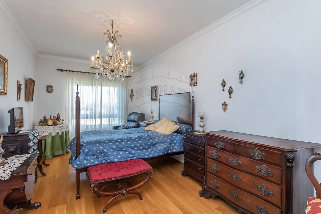 Apartamento T3 para Venda em Carcavelos e Parede Foto 14