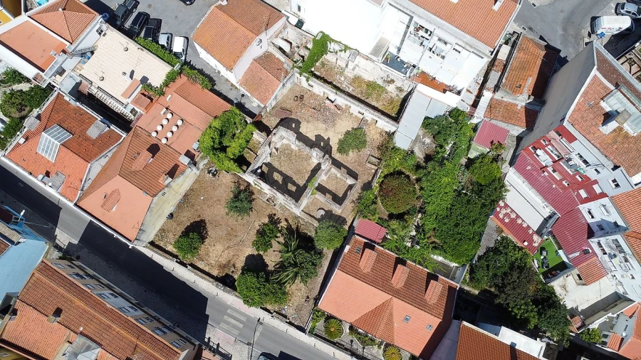 Moradia T13 para Venda em Queluz e Belas Foto 32