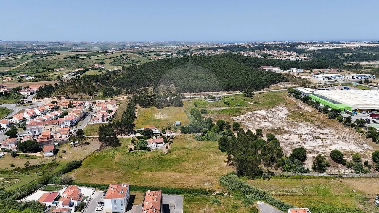 Terreno para Venda em Santa Maria, São Pedro e Matacães Foto 1