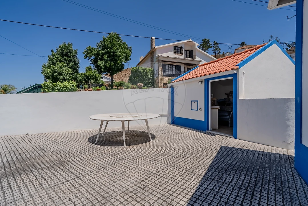 Moradia T2 para Venda em Santa Maria, São Pedro e Matacães Foto 16